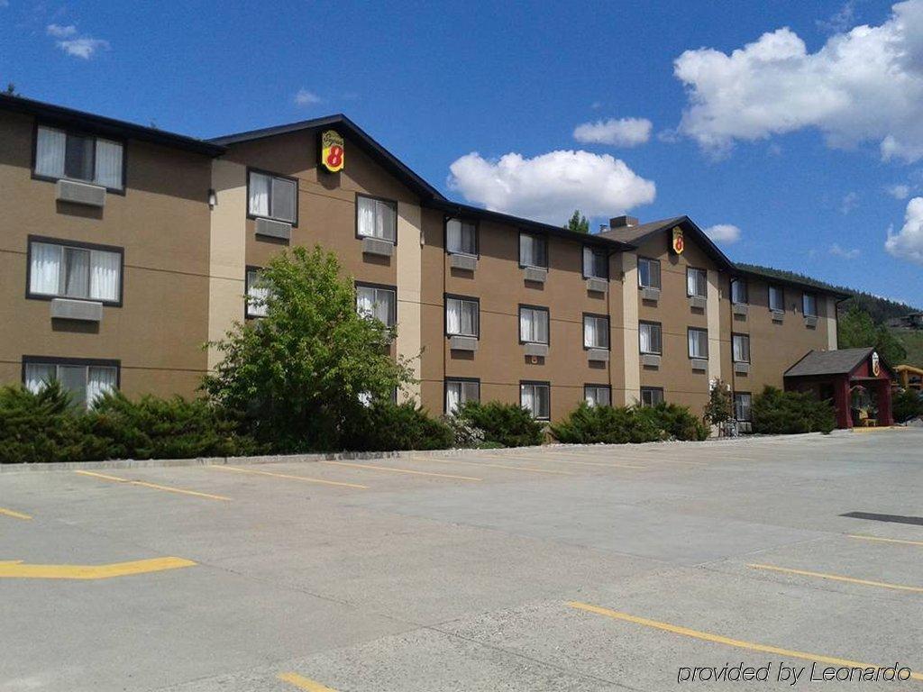 Super 8 By Wyndham Williams Lake Bc Exterior photo